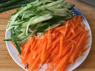 Three Shreds of Tofu Skin Rolls recipe