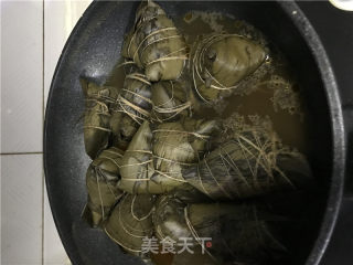 Pork Ribs and Egg Yolk Dumplings recipe