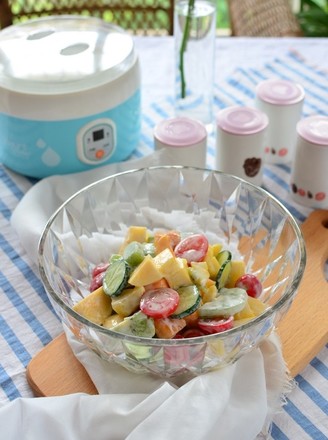 Yogurt Fruit and Vegetable Salad