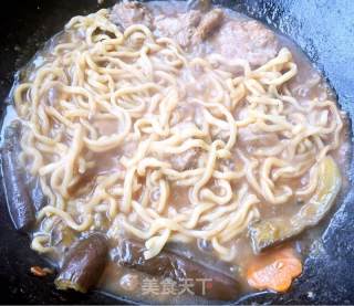 Braised Noodles with Spare Ribs and Eggplant recipe