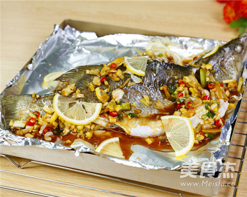 Thai Style Grilled Fish with Lemon recipe