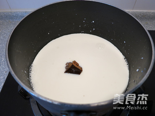 Homemade Fragrant Milk Tea recipe