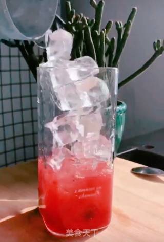 Strawberry Ice Drink recipe