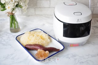 Purple Sweet Potato Stewed Tremella recipe