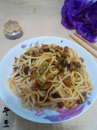 Noodles with Mushroom Sauce