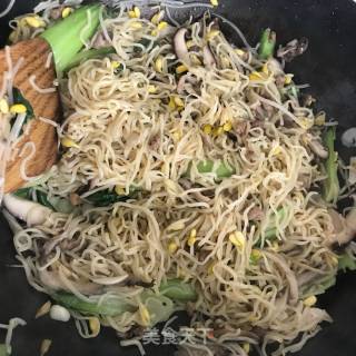 Pastoral Fried Noodles recipe