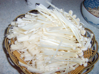 Shredded Chicken Enoki Mushroom recipe