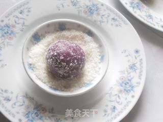 Two-color Coconut Glutinous Rice Ball recipe