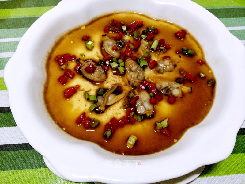 Steamed Egg with Clams