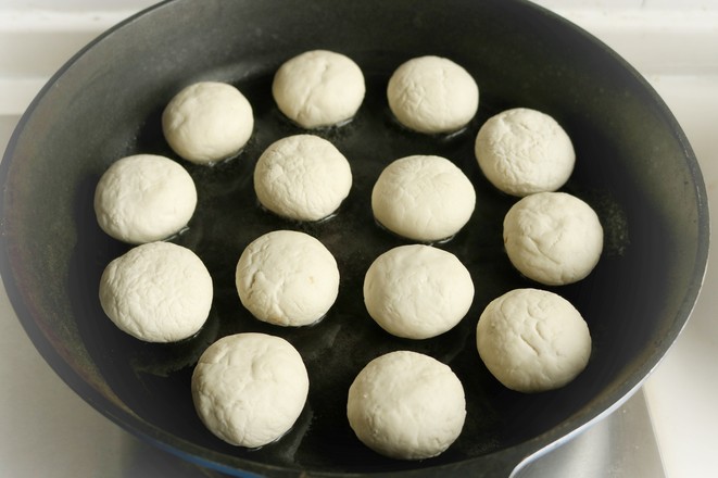 Pan-fried Glutinous Rice Cake recipe