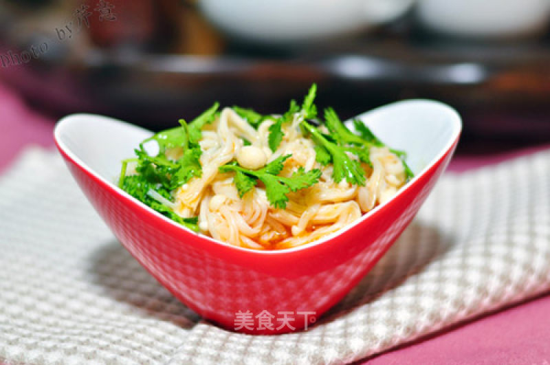 Enoki Mushroom with Pepper Oil recipe