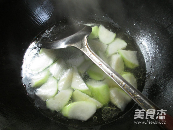 Long Melon Boiled Crab recipe