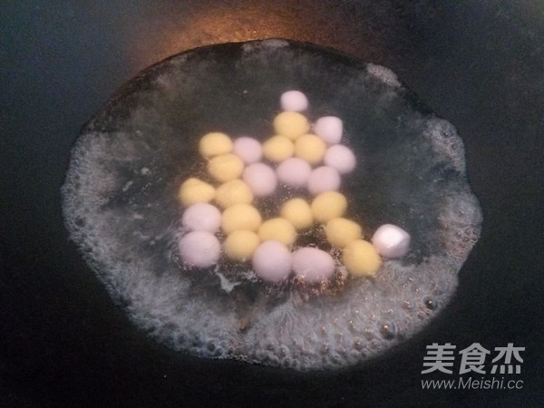 Two-color Glutinous Rice Balls recipe