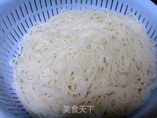 Beef Stir-fried Rice Noodles recipe