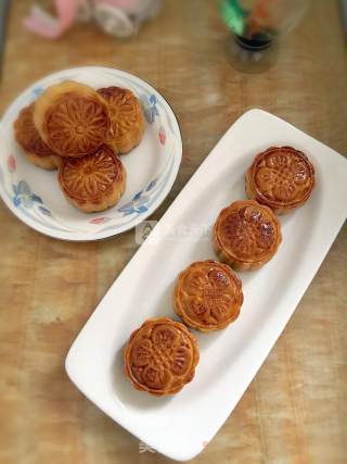 Bean Paste Mooncake recipe