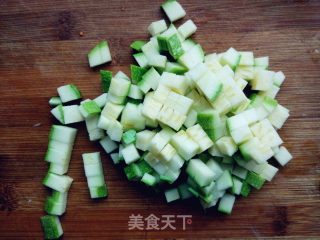 Zucchini and Egg Lump Soup recipe