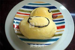 #aca烤明星大赛#little Yellow Duck Light Yogurt Cake recipe