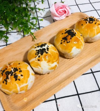 Crispy on The Outer Skin, A Yolk Crisp with A Bite Off The Scum recipe