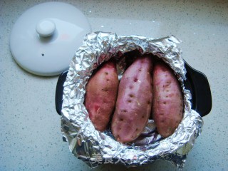 Black Le Casserole Roasted Sweet Potatoes recipe