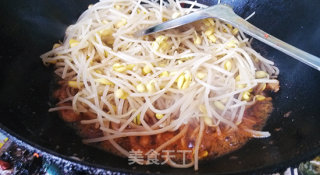 Sichuan Flavor-fried Soybean Sprouts recipe