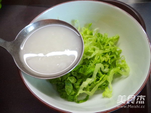 Shredded Lettuce Bone Congee recipe