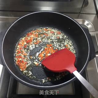 Celery Mixed with Bean Curd recipe
