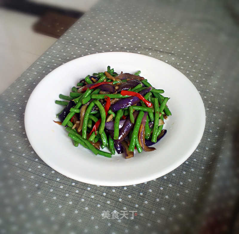 Little Oil Quick Homemade Side Dishes ~ Long Bean Roasted Eggplant recipe