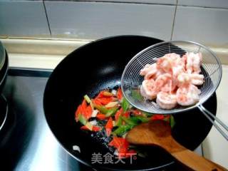 Spring Healthy Vegetable "peach and Shrimp Stir-fried" recipe