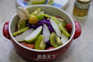 Fruit and Vegetable Bird's Nest Salad recipe