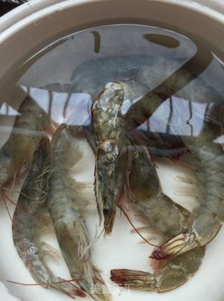 Stewed Shrimp with Carrot Vermicelli recipe
