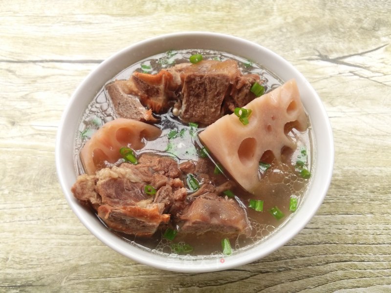 Lotus Root Spine Soup recipe