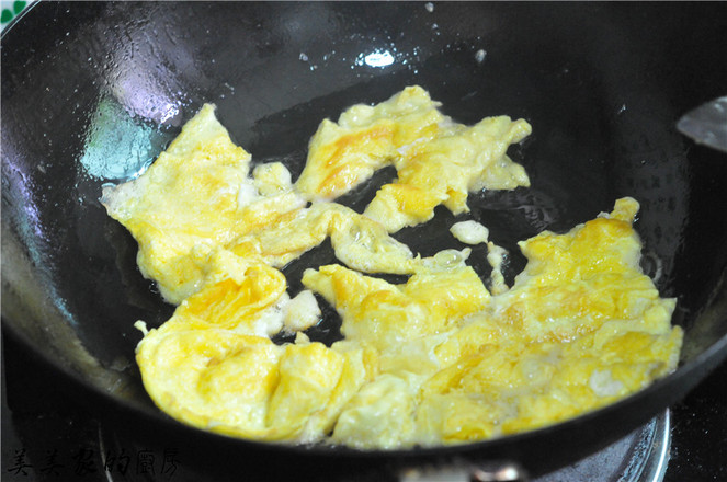 Scrambled Eggs with Tomatoes recipe