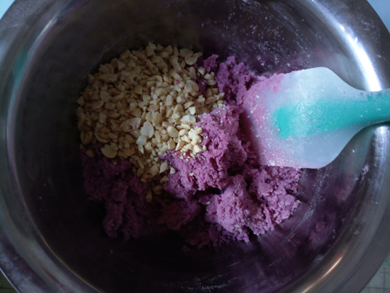 Easy Purple Sweet Potato Peanut Crisp recipe