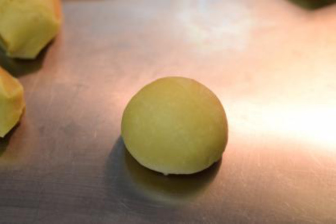 Steamed Buns Comparable to Bread without A Drop of Water recipe