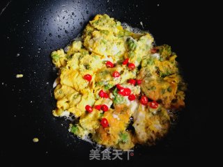 Scrambled Eggs with Yu Qian recipe