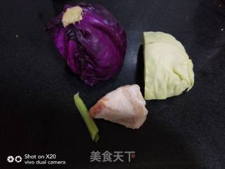 Stir-fried Purple Cabbage with Pork Belly recipe