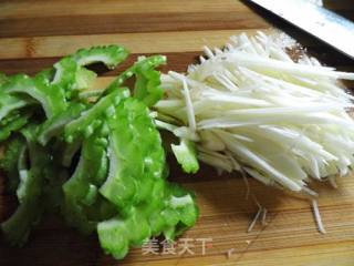 Mixed Bitter Gourd with Ginger recipe