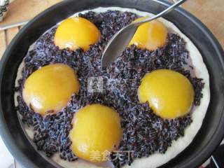 Black Rice Sweet Pizza recipe