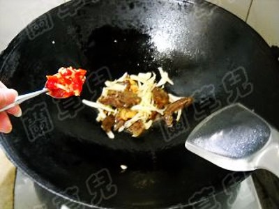 Kimchi Beef Noodle Chess recipe