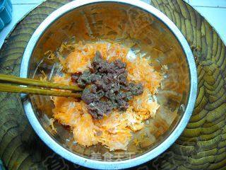 Steamed Dumplings with Golden Silk Beef recipe