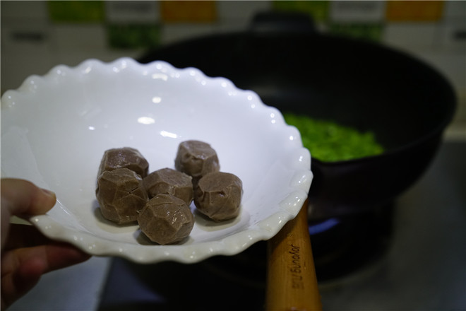 Meatballs, Beans, Boiled Gluten recipe