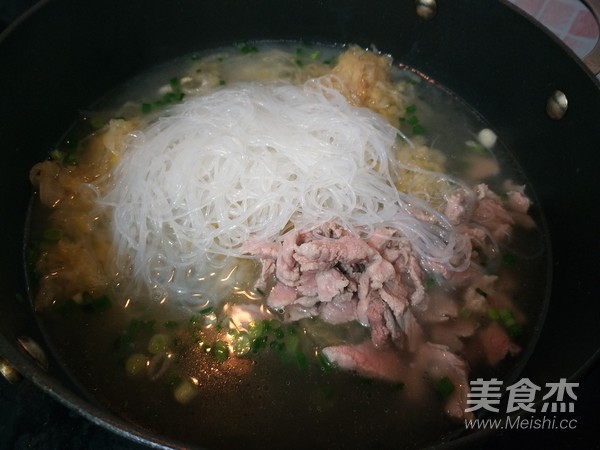 Sauerkraut Vermicelli Soup recipe