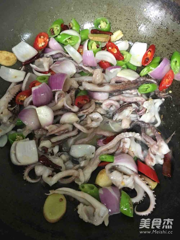 Spicy Stir-fried Squid Mustard recipe