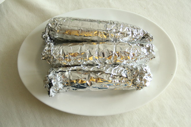 Grilled Waxy Corn on Tin Foil recipe