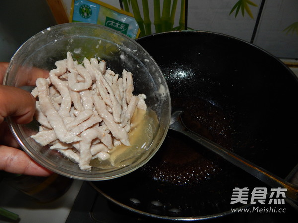 Shredded Pork in Beijing Sauce recipe