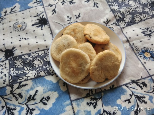 Fried Glutinous Rice and Bean Paste Cake recipe