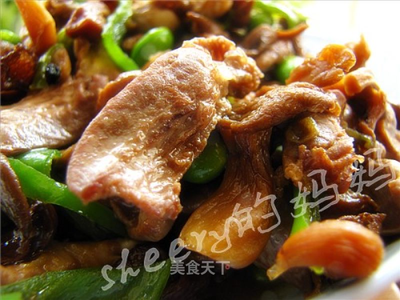 Stir-fried Chicken Hearts with Orchid Mushroom recipe