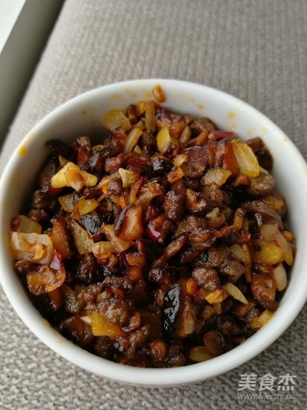 Mushroom Beef Fried Noodles recipe