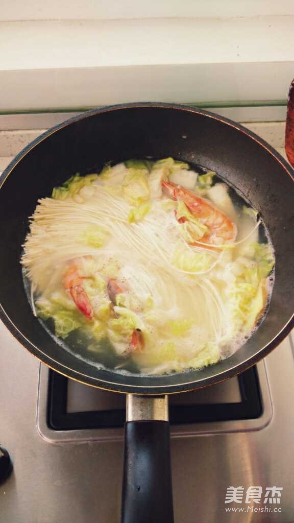 Cabbage Shrimp Noodles recipe