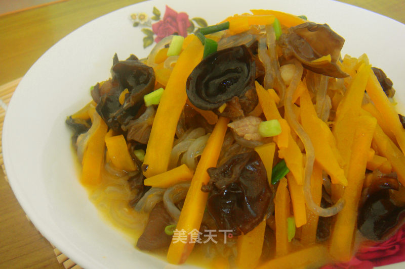 My Daughter's Favorite-fried Pumpkin with Minced Meat recipe